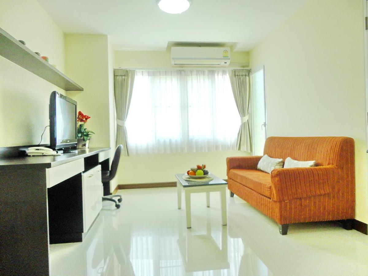 Charming Resident At Ekkamai From Studio Unit Up To 2 Bedroom Apartment Bangkok Exterior photo