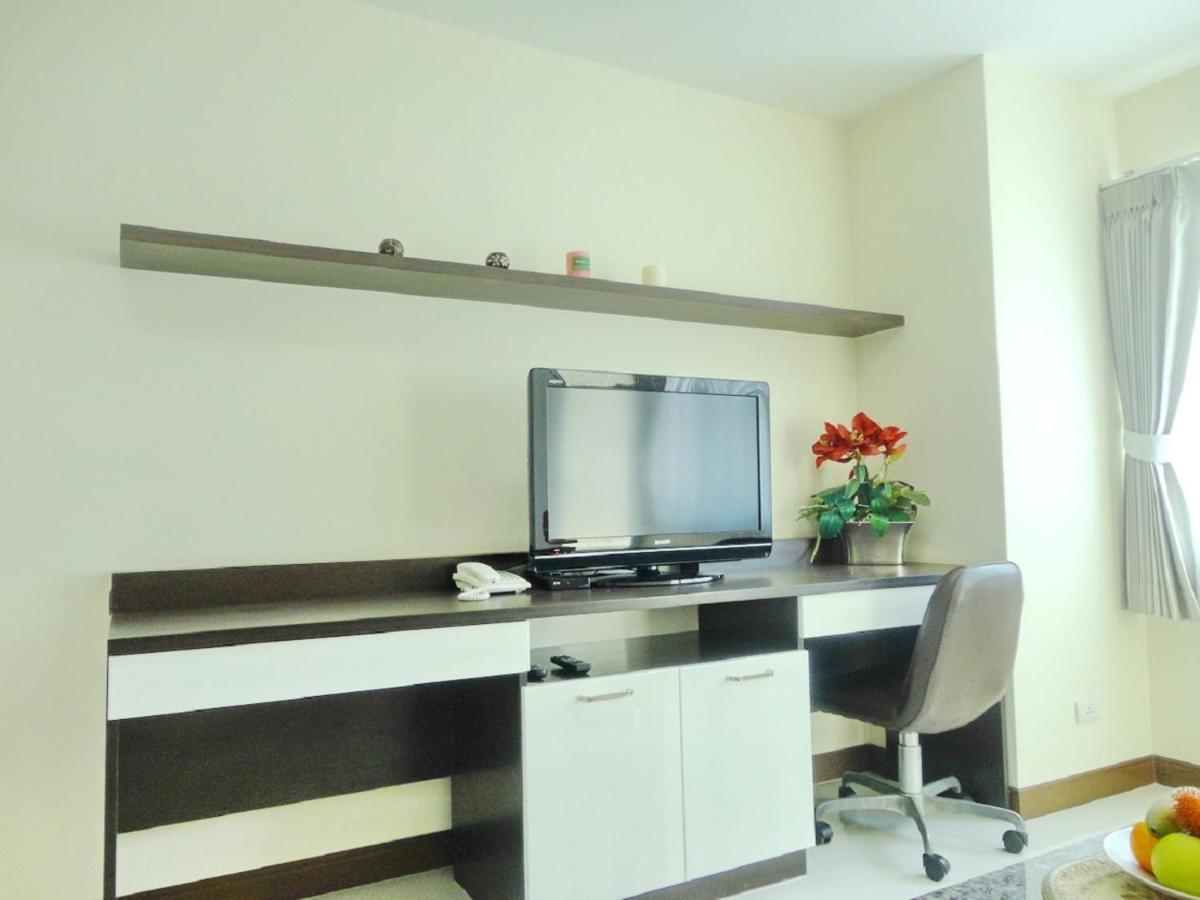 Charming Resident At Ekkamai From Studio Unit Up To 2 Bedroom Apartment Bangkok Exterior photo