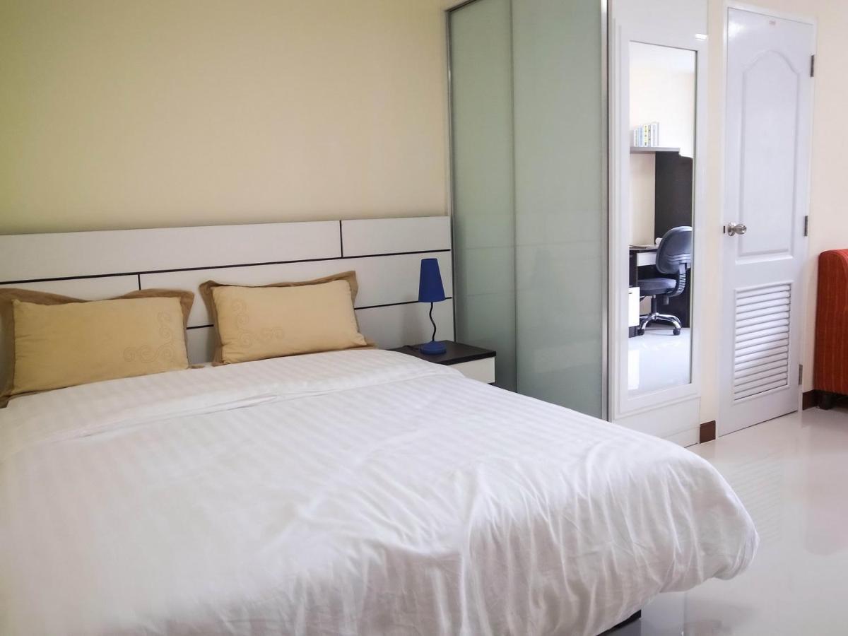 Charming Resident At Ekkamai From Studio Unit Up To 2 Bedroom Apartment Bangkok Exterior photo